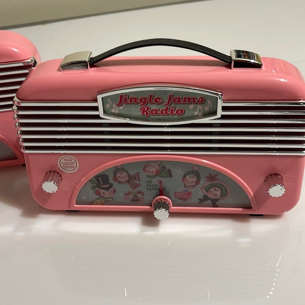 Jingle jams radio
